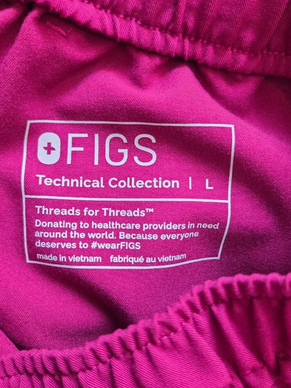🌟 FIGS Men's Jogger Scrub Pants (L) - Dark Magenta